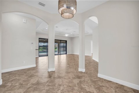 Casa en venta en Cape Coral, Florida, 3 dormitorios, 199.09 m2 № 1824027 - foto 15