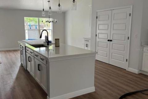 Casa en venta en Cocoa, Florida, 4 dormitorios, 195.75 m2 № 2120922 - foto 7