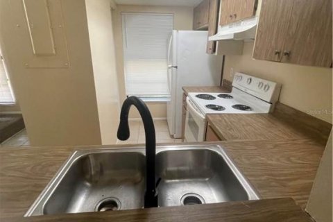 Touwnhouse à louer à Sarasota, Floride: 2 chambres, 101.26 m2 № 2097324 - photo 4