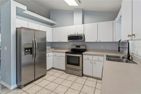 House in Ocala, Florida 3 bedrooms, 127.55 sq.m. № 2166536 - photo 6