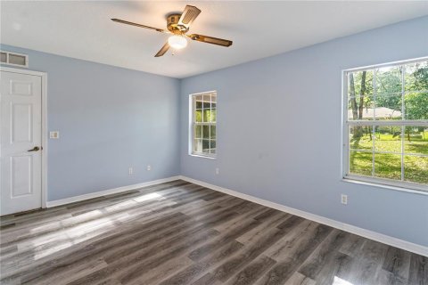 House in Ocala, Florida 3 bedrooms, 127.55 sq.m. № 2166536 - photo 13