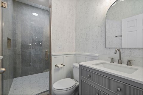 House in Kissimmee, Florida 4 bedrooms, 324.88 sq.m. № 2391456 - photo 25