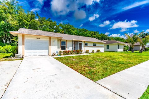 House in Delray Beach, Florida 2 bedrooms, 103.12 sq.m. № 2265802