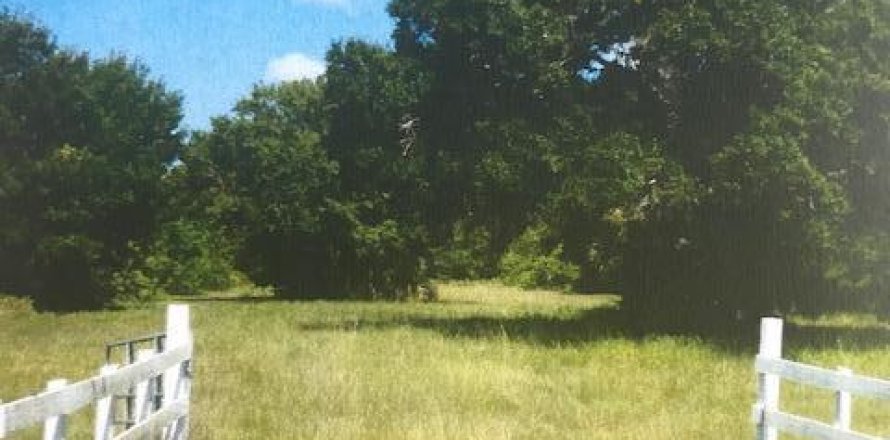 Land in Fort Pierce, Florida № 40429
