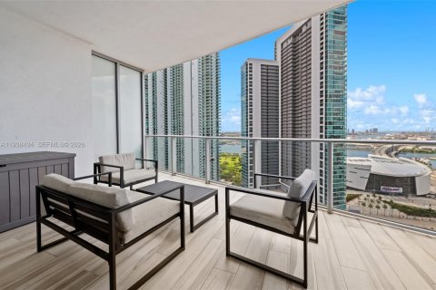 Copropriété à louer à Miami, Floride: 2 chambres, 144.83 m2 № 1996668 - photo 27