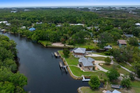 Casa en venta en Yankeetown, Florida, 3 dormitorios, 196.67 m2 № 1774682 - foto 12
