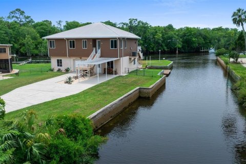Casa en venta en Yankeetown, Florida, 3 dormitorios, 196.67 m2 № 1774682 - foto 4