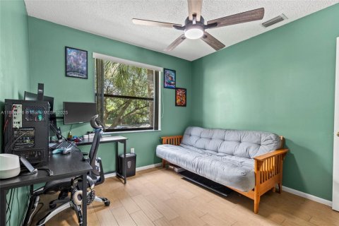 Condominio en venta en Coconut Creek, Florida, 3 dormitorios, 129.32 m2 № 1930761 - foto 15