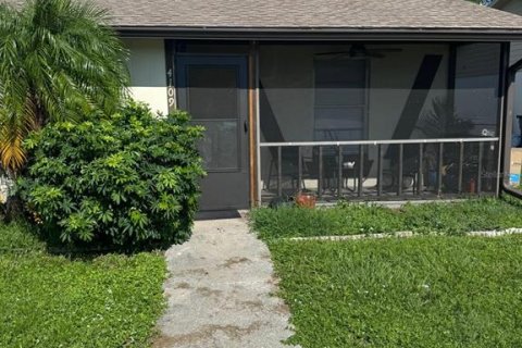 Condo in Bradenton, Florida, 2 bedrooms  № 1901892 - photo 2