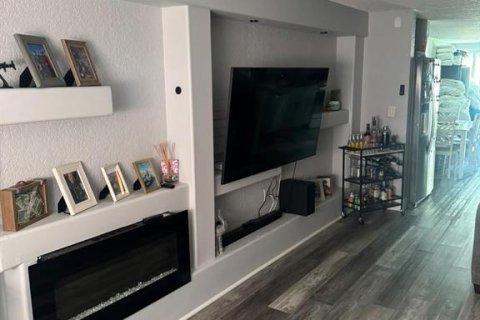 Condo in Bradenton, Florida, 2 bedrooms  № 1901892 - photo 4