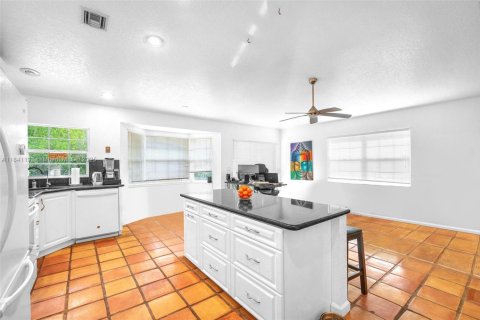 Casa en alquiler en Cooper City, Florida, 4 dormitorios, 267.74 m2 № 1832454 - foto 11