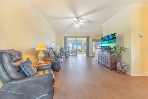 House in Lake Wales, Florida 3 bedrooms, 188.31 sq.m. № 2201728 - photo 16