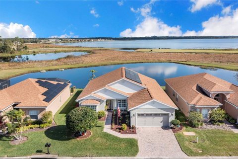 House in Lake Wales, Florida 3 bedrooms, 188.31 sq.m. № 2201728 - photo 3