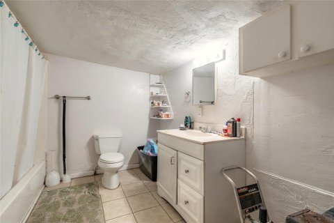 Commercial property in Daytona Beach, Florida 8 bedrooms, 198.72 sq.m. № 1761377 - photo 20