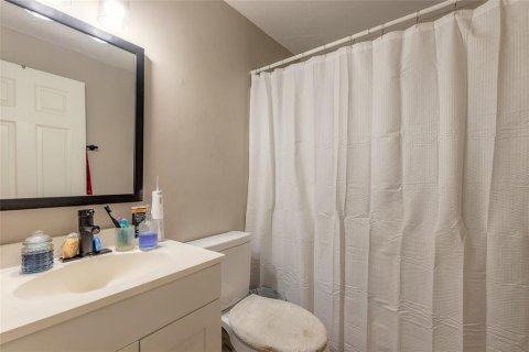 Commercial property in Daytona Beach, Florida 8 bedrooms, 198.72 sq.m. № 1761377 - photo 28