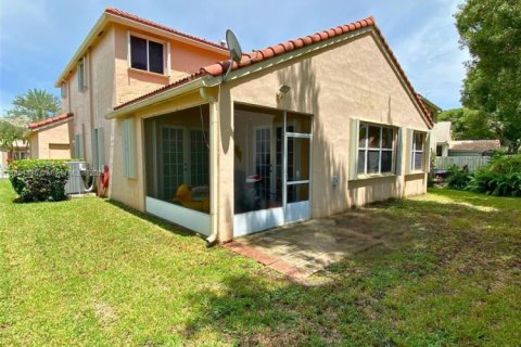 House in Weston, Florida 5 bedrooms, 199.18 sq.m. № 1890457 - photo 23