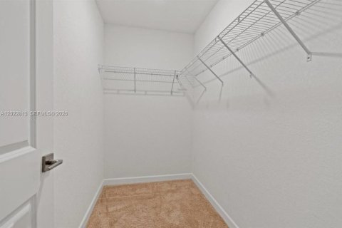 Купить таунхаус в Хомстед, Флорида 3 спальни, 120.96м2, № 2181473 - фото 14