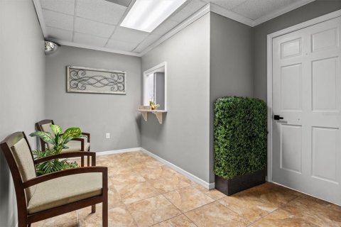 Immobilier commercial à louer à Lakeland, Floride: 67.35 m2 № 2109667 - photo 10