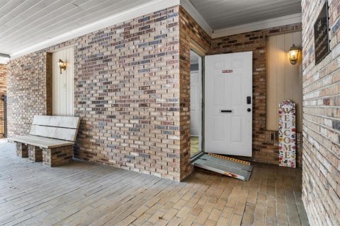 Immobilier commercial à louer à Lakeland, Floride: 67.35 m2 № 2109667 - photo 8