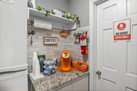 Immobilier commercial à louer à Lakeland, Floride: 67.35 m2 № 2109667 - photo 23