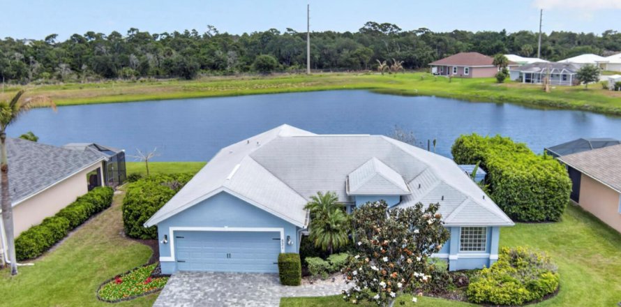 Casa en Vero Beach, Florida 3 dormitorios, 208.84 m2 № 2078321