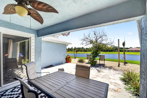 Casa en venta en Vero Beach, Florida, 3 dormitorios, 208.84 m2 № 2078321 - foto 4