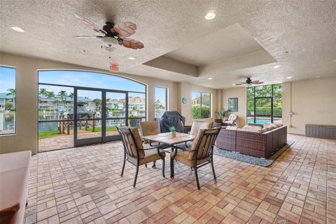 Copropriété à vendre à Punta Gorda, Floride: 3 chambres, 174.84 m2 № 2396909 - photo 24