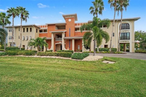 Copropriété à vendre à Punta Gorda, Floride: 3 chambres, 174.84 m2 № 2396909 - photo 28