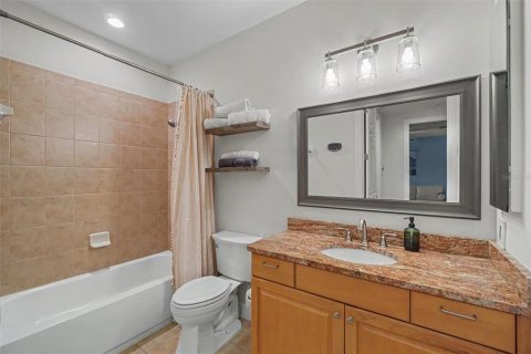 Copropriété à vendre à Punta Gorda, Floride: 3 chambres, 174.84 m2 № 2396909 - photo 20
