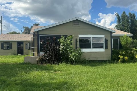Casa en Frostproof, Florida 3 dormitorios, 104.61 m2 № 2384170