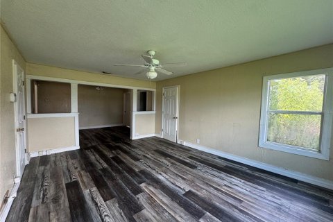 Casa en venta en Frostproof, Florida, 3 dormitorios, 104.61 m2 № 2384170 - foto 9
