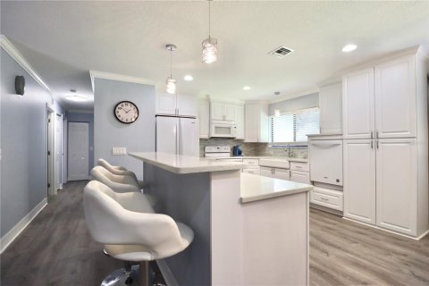 Casa en venta en Port Charlotte, Florida, 3 dormitorios, 111.85 m2 № 1885938 - foto 13