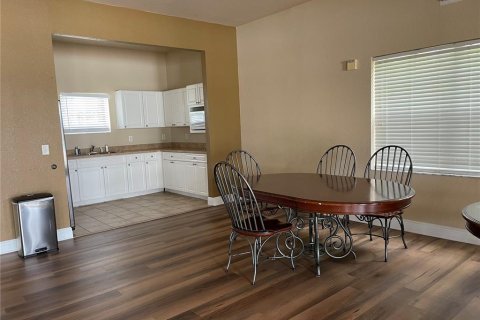Villa ou maison à louer à Spring Hill, Floride: 4 chambres, 175.68 m2 № 1772110 - photo 17