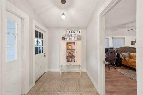 Casa en venta en Minneola, Florida, 6 dormitorios, 320.51 m2 № 1894205 - foto 30