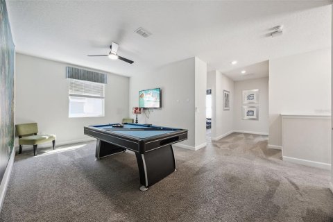 House in Kissimmee, Florida 6 bedrooms, 310.57 sq.m. № 2400320 - photo 22
