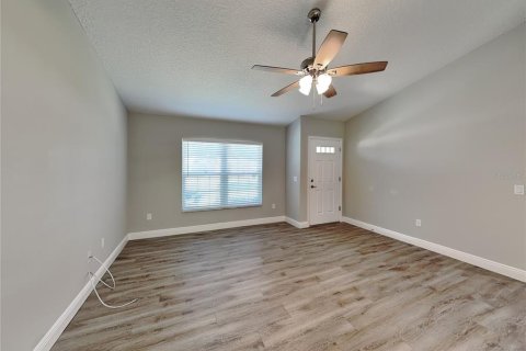 Casa en alquiler en Dunnellon, Florida, 3 dormitorios, 129.69 m2 № 1905767 - foto 2