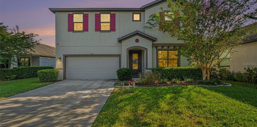 Villa ou maison à Seffner, Floride 4 chambres, 304.81 m2 № 2405061