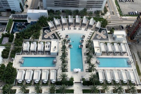 Condo in Miami, Florida, 2 bedrooms  № 1998941 - photo 26