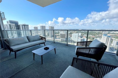 Condo in Miami, Florida, 2 bedrooms  № 1998941 - photo 17