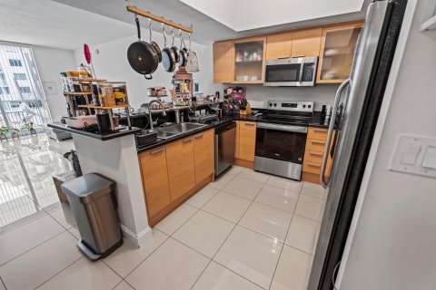 Купить кондоминиум в Холливуд, Флорида 1 комната, 111.95м2, № 2187228 - фото 19