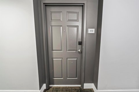 Купить кондоминиум в Холливуд, Флорида 1 комната, 111.95м2, № 2187228 - фото 18