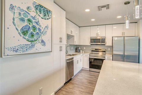 Снять в аренду кондоминиум в Сарасота, Флорида 4 комнаты, 83.24м2, № 2205250 - фото 12