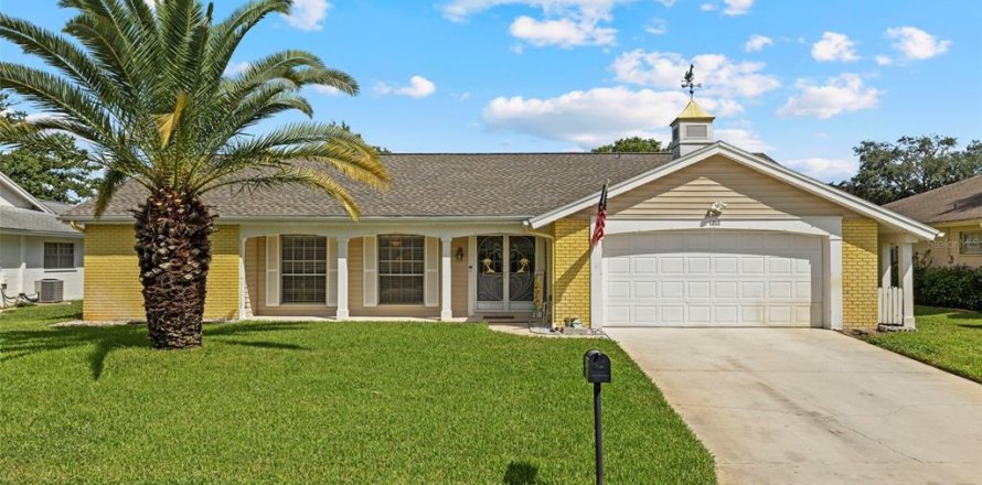 Villa ou maison à Hudson, Floride 2 chambres, 141.12 m2 № 1910001