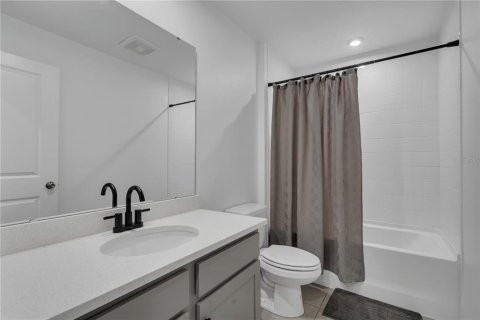 Townhouse in Clermont, Florida 3 bedrooms, 154.59 sq.m. № 1759941 - photo 18