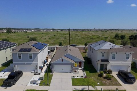 House in Davenport, Florida 3 bedrooms, 142.05 sq.m. № 1879264 - photo 26