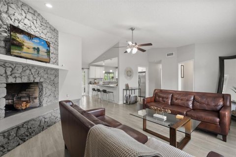 Casa en venta en Orlando, Florida, 3 dormitorios, 177.07 m2 № 1914906 - foto 4