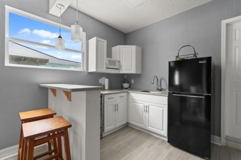 Casa en venta en Orlando, Florida, 3 dormitorios, 177.07 m2 № 1914906 - foto 20