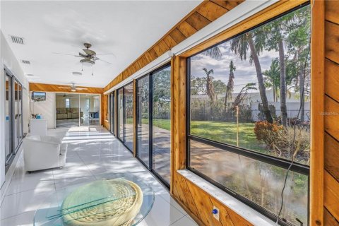 Casa en alquiler en Treasure Island, Florida, 3 dormitorios, 305.83 m2 № 1821489 - foto 20