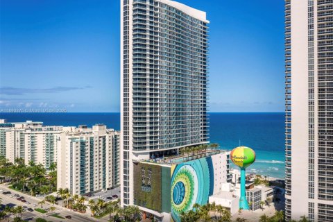 Condo à Hollywood, Floride, 1 chambre  № 2078872