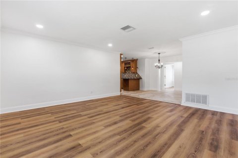 Villa ou maison à vendre à Clearwater, Floride: 4 chambres, 139.35 m2 № 2147753 - photo 5